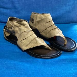 Nine West canvas sandals